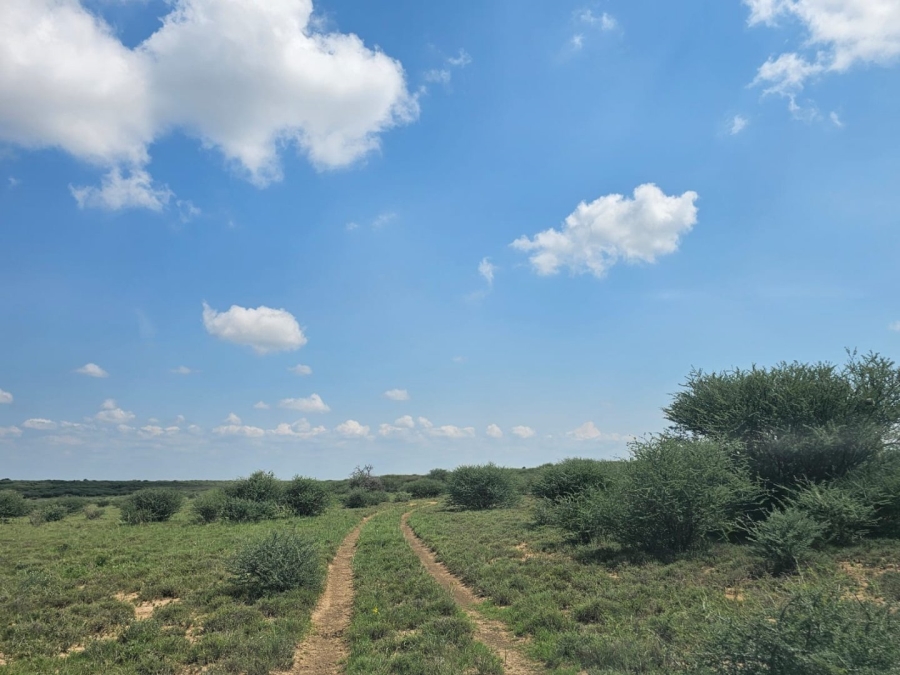 4 Bedroom Property for Sale in Jan Kempdorp Rural Northern Cape